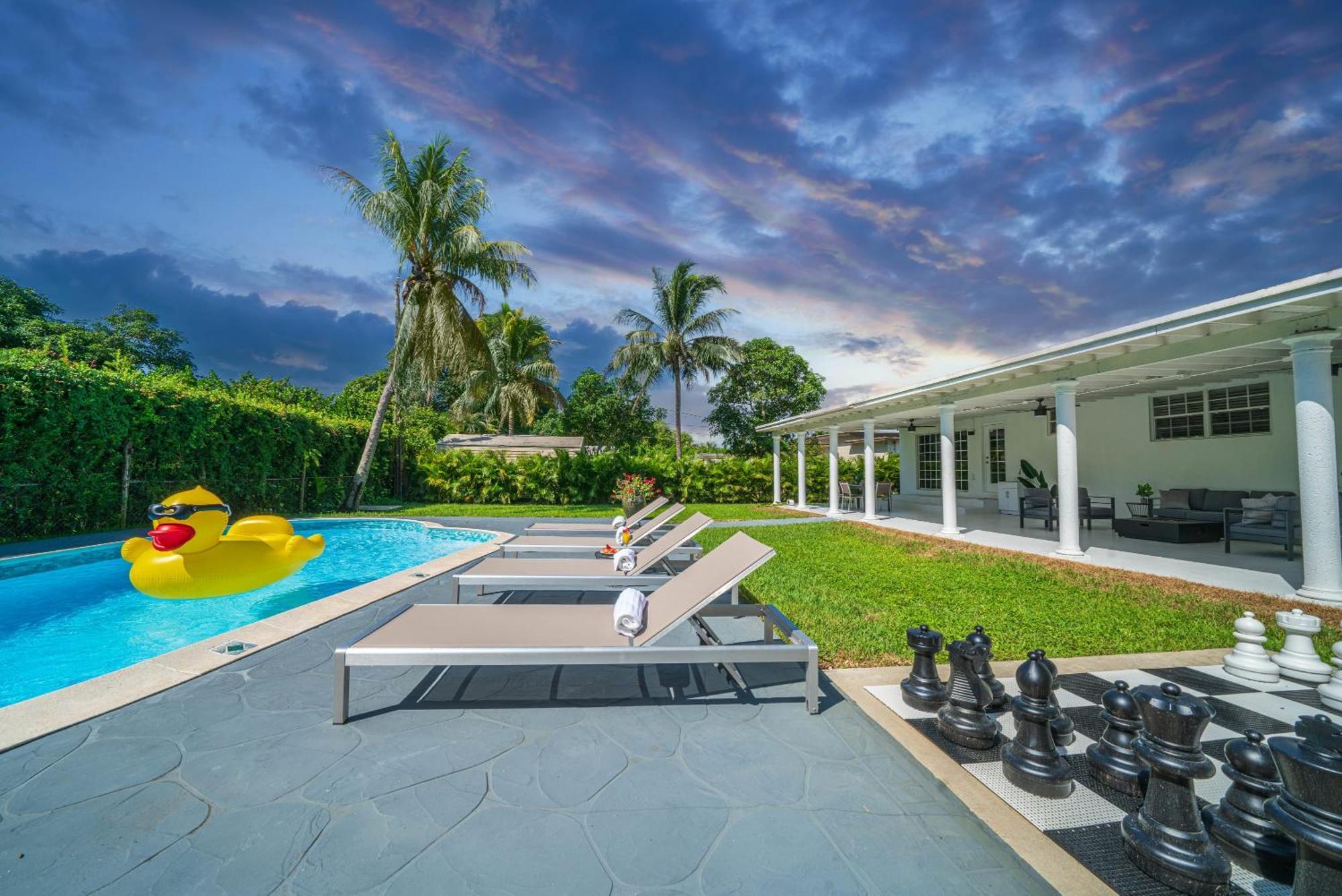 New Tropical Oasis Retreat In Miami Villa Екстериор снимка