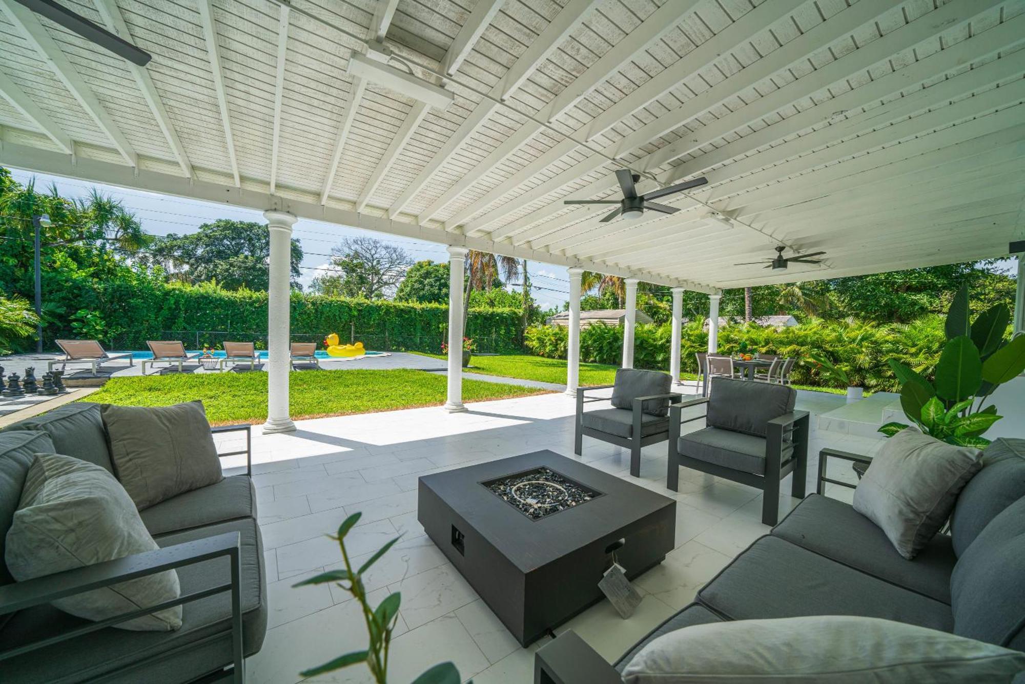 New Tropical Oasis Retreat In Miami Villa Екстериор снимка