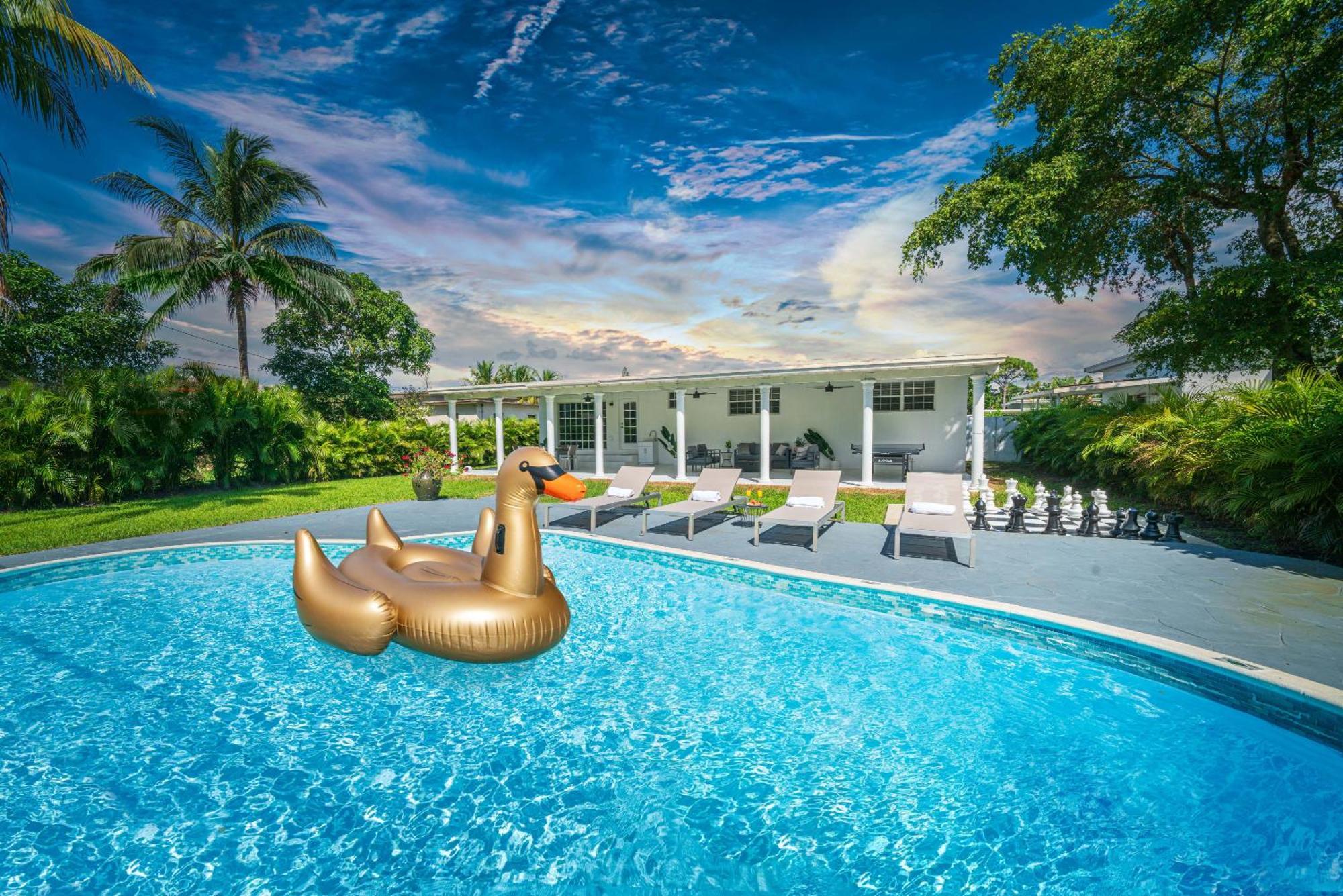 New Tropical Oasis Retreat In Miami Villa Екстериор снимка